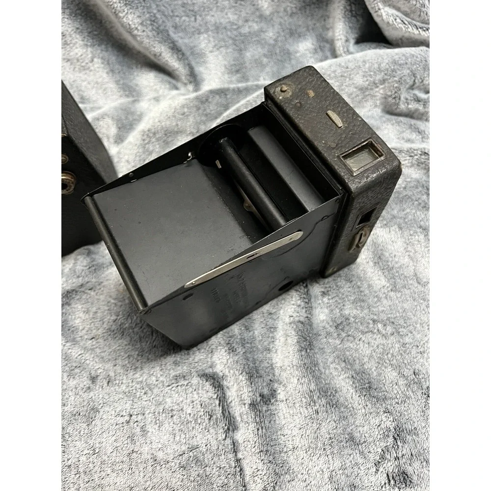 1916 vintage kodak brownie box camera Model B